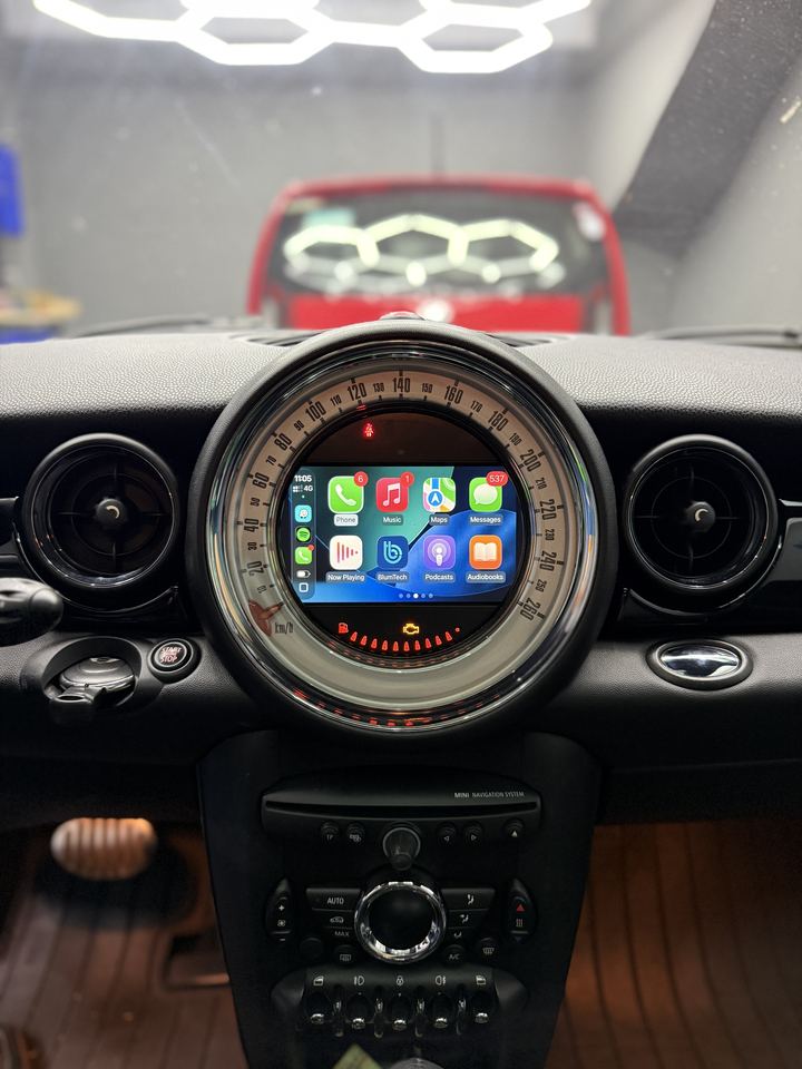 CarPlay instalado en Mini Cooper